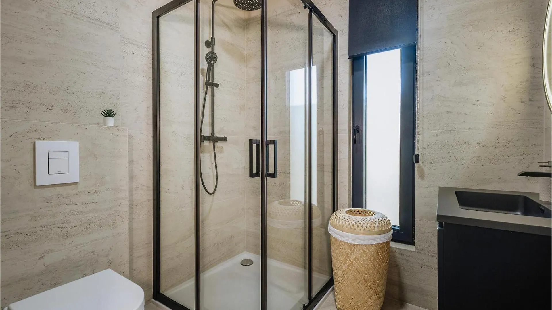 Nice Home In Tar With Private Swimming Pool Tar-Vabriga Prázdninový dům